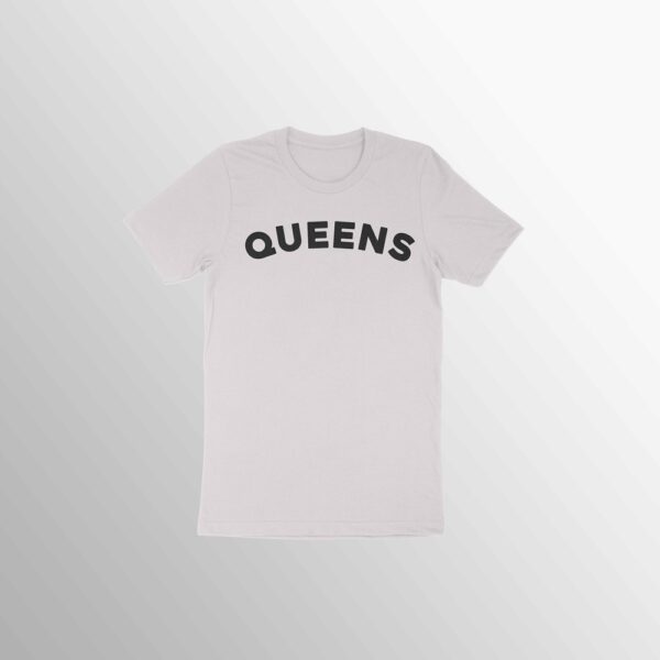 Queens Minimalist T-Shirt Vintage White